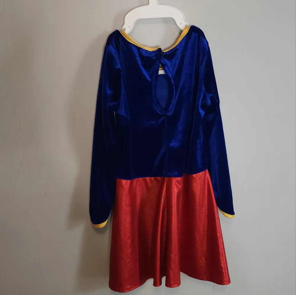 🌟 3 for $15 Deal! 🌟Super girl costume playdress long sleeves red blue